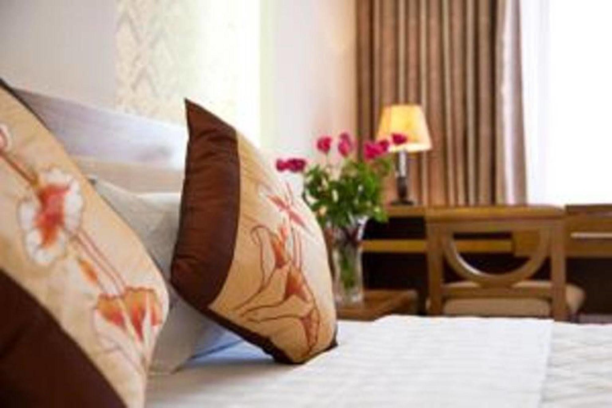 Lam Bao Long Hotel Hue Eksteriør bilde